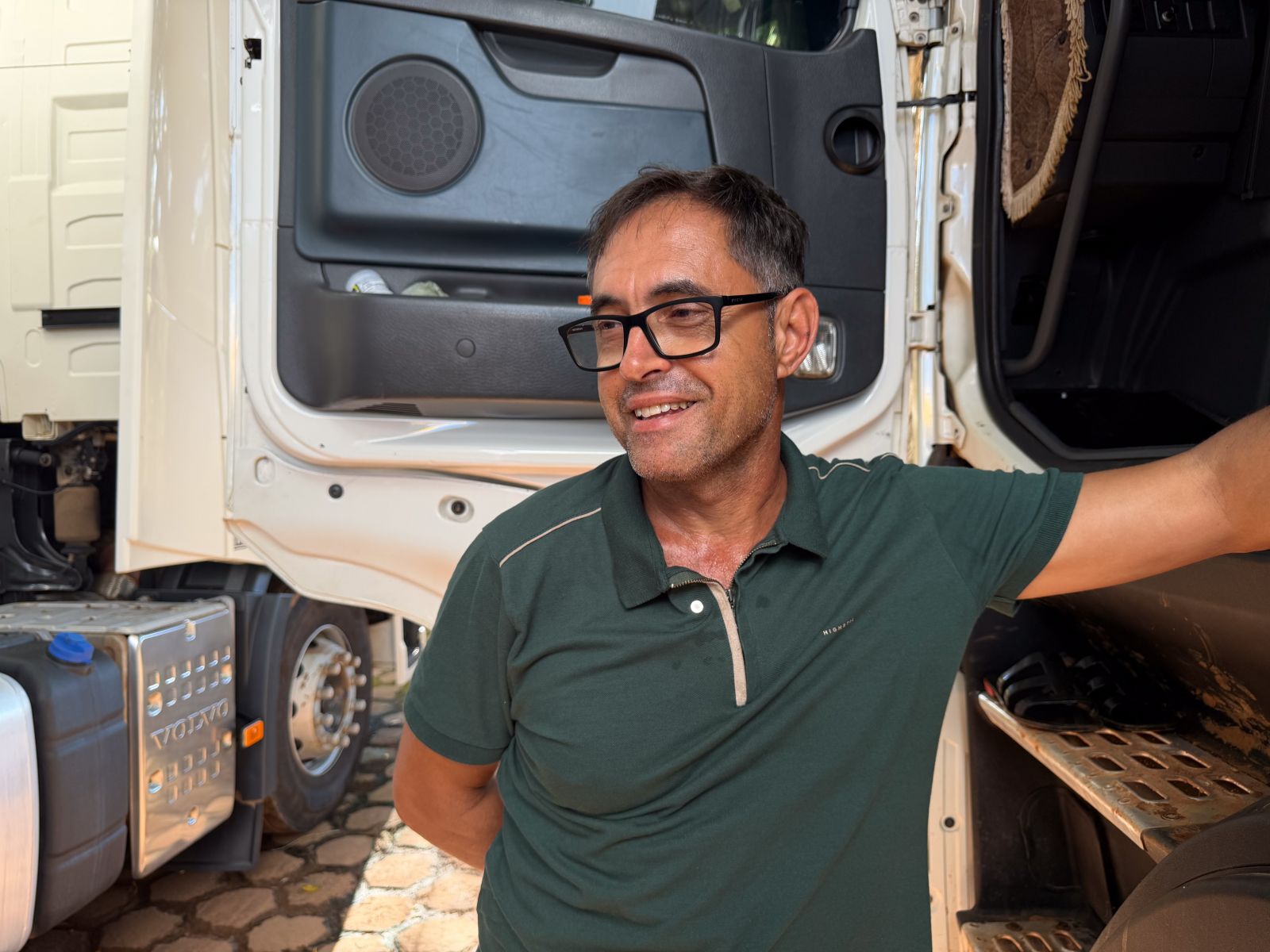 Ageu Batista conhece bem os impactos que a estrada traz no dia a dia